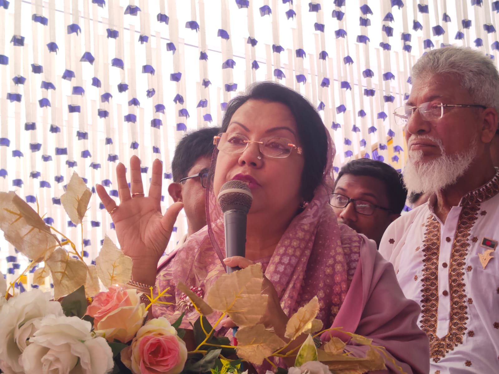 উন্নয়ন কাজে স্বজনপ্রীতি নয়: সাটুরিয়ায় বিমান ও পর্যটন মন্ত্রী রিতা